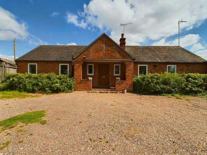 5 Bedroom Detached Bungalow For Sale In Buckford Lane, Stenson, DE73