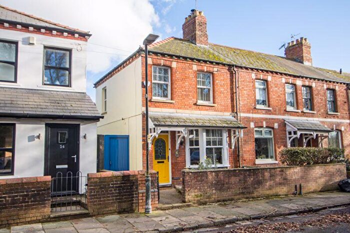 2 Bedroom End Of Terrace House For Sale In Sully Terrace, Penarth, CF64