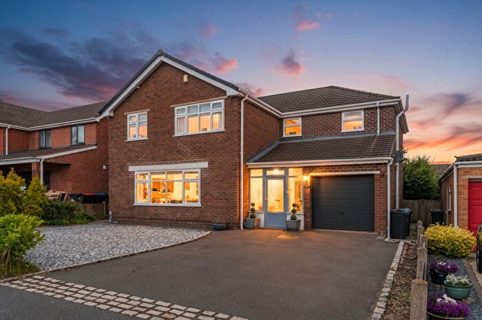 5 Bedroom Detached House For Sale In Crossfields, Tarvin, CH3