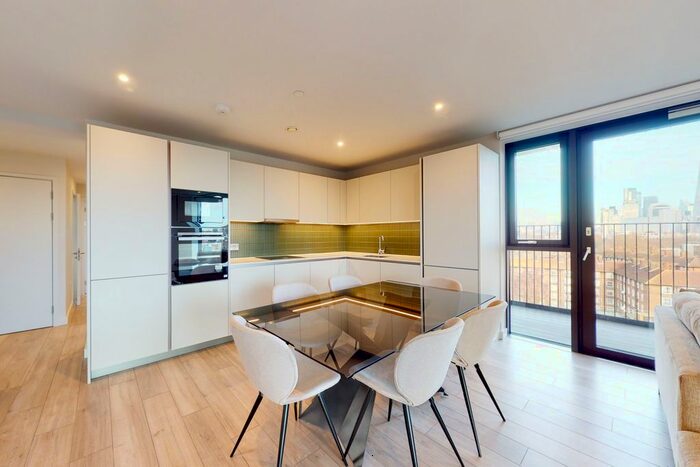 3 Bedroom Flat To Rent In New Kent Road, London, SE1