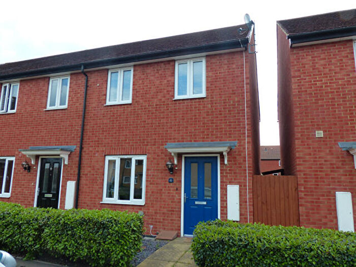 2 Bedroom End Of Terrace House To Rent In Woodward Drive, Gunthorpe, Peterborough, Cambridgeshire, PE4