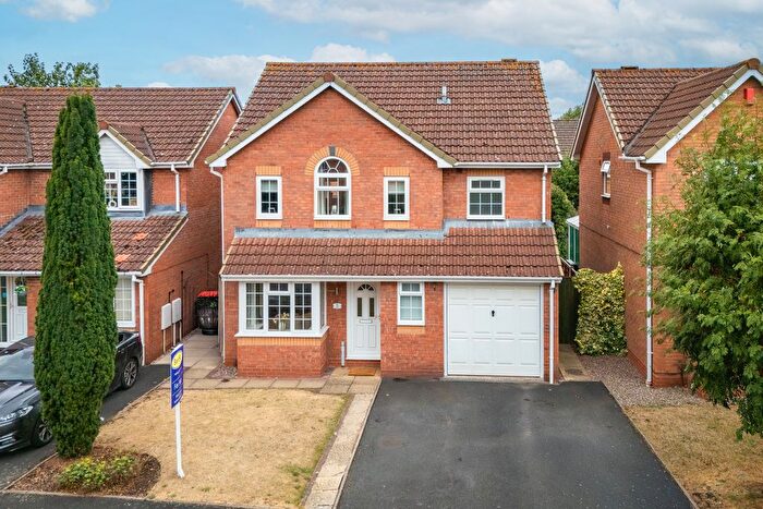 4 Bedroom Detached House For Sale In Trafalgar Close, Muxton, Telford, TF2
