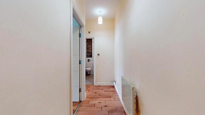 1 Bedroom Flat For Sale In Mill House, Windmill Place, Southall, UB2