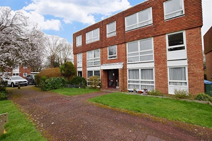 3 Bedroom Flat To Rent In Kyoto Court, Bognor Regis, West Sussex, PO21