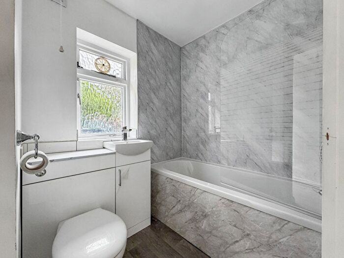 2 Bedroom Terraced House To Rent In St. Martins Road, Dartford, DA1