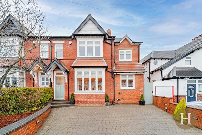 5 Bedroom Semi Detached House For Sale In Park Hill Road, Harborne, Birmingham, B17