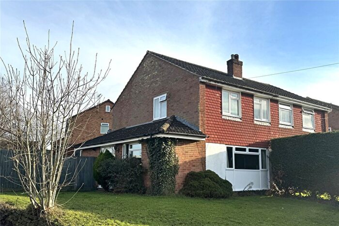 3 Bedroom Semi-Detached House For Sale In Abbey Way, Farnborough, Hampshire, GU14