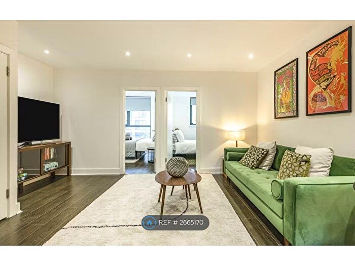 2 Bedroom Flat To Rent In The Sheldon Buildings Baltic Place, London, N1