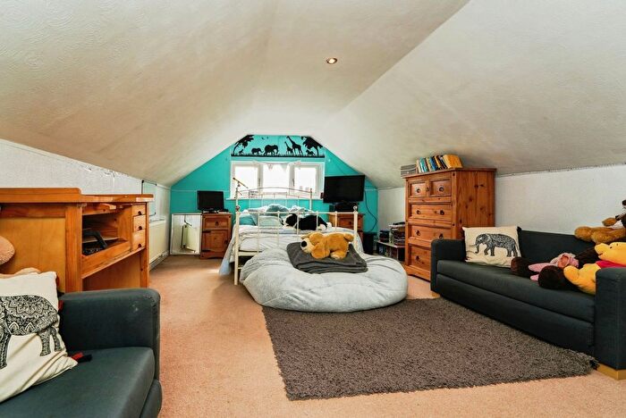 4 Bedroom Detached House For Sale In Village Street, Harvington, Evesham, Worcestershire, WR11