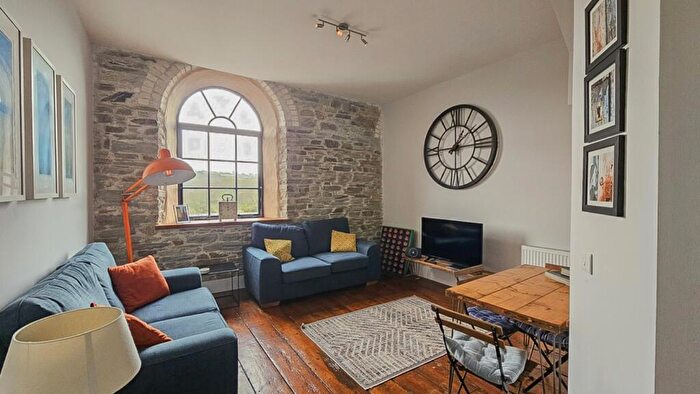 2 Bedroom Duplex For Sale In The Old Carriage Works, Brunel Quays, Lostwithiel, Cornwall, PL22