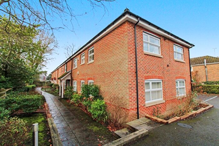 2 Bedroom Apartment To Rent In California Place, Finchampstead Road, Finchampstead, Wokingham, Berkshire, RG40