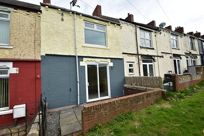 2 Bedroom Terraced House For Sale In Pea Road, Stanley, DH9