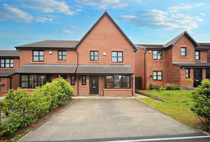 3 Bedroom Semi-Detached House For Sale In Bryn Green Avenue, Ashton-In-Makerfield, WN4