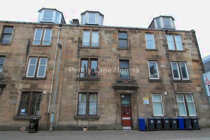 2 Bedroom Flat To Rent In St James Street, Paisley, PA3