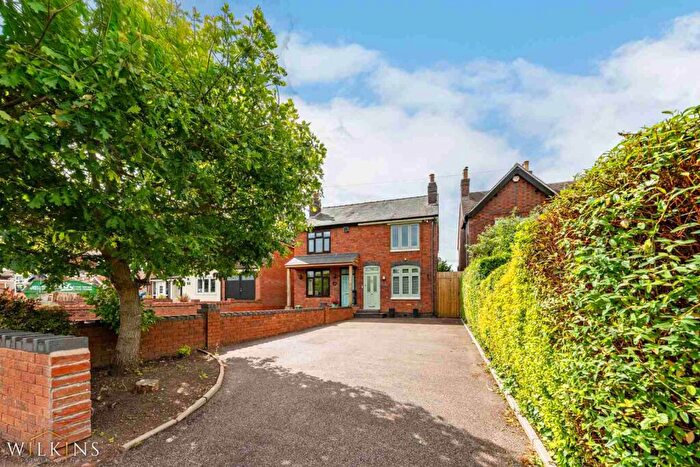 2 Bedroom Semi-Detached House For Sale In Gillway Lane, Tamworth, Staffordshire, B79