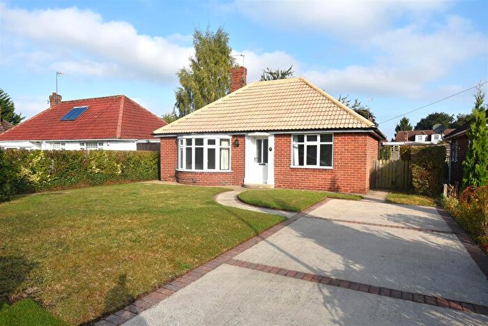 2 Bedroom Detached Bungalow To Rent In Chantry Gap, Upper Poppleton, York, YO26