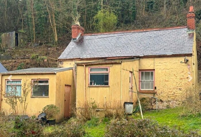 2 Bedroom Detached House For Sale In Havens Head, Milford Haven, SA73