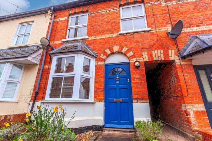 2 Bedroom Terraced House To Rent In Albert Road, Henley-on-Thames, Oxfordshire, RG9