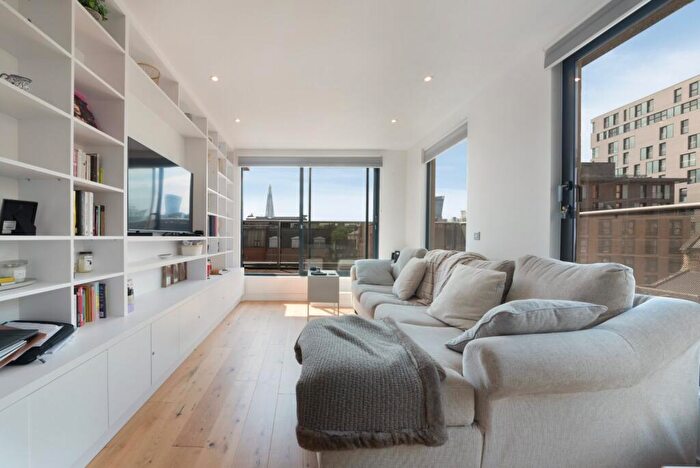 2 Bedroom Duplex To Rent In Ensign Street, London, E1
