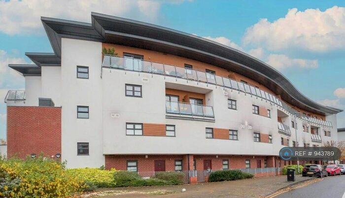 2 Bedroom Flat To Rent In Bluemoonway, Manchester, M14