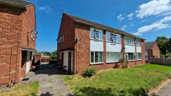 2 Bedroom Maisonette To Rent In Greendale Road, Whoberly, Coventry, CV5