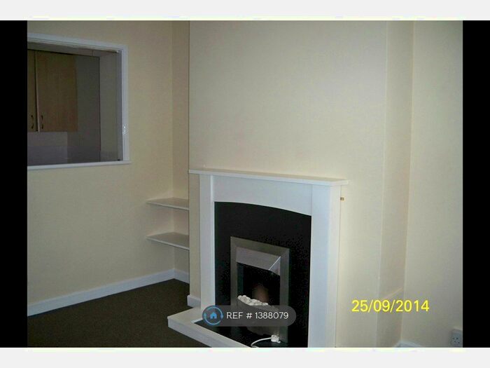 1 Bedroom Flat To Rent In Pennfields, Wolverhampton, WV3