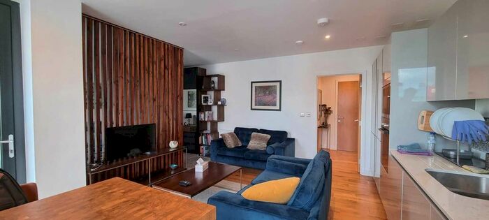 Studio To Rent In Gunnersbury Lane, London, W3