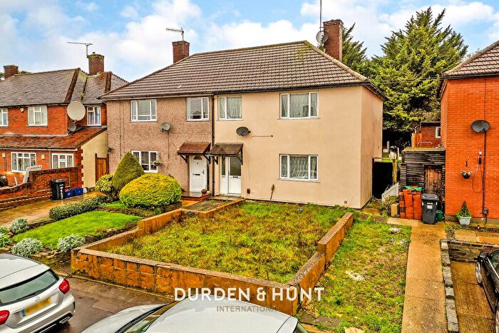 3 Bedroom Semi-Detached House For Sale In Brocket Way, Chigwell, IG7