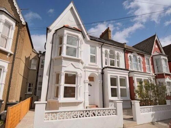 1 Bedroom Flat To Rent In Langham Road, Tottenham, N15