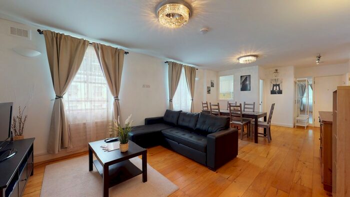 3 Bedroom Flat To Rent In Craven Hill Gardens, London, W2