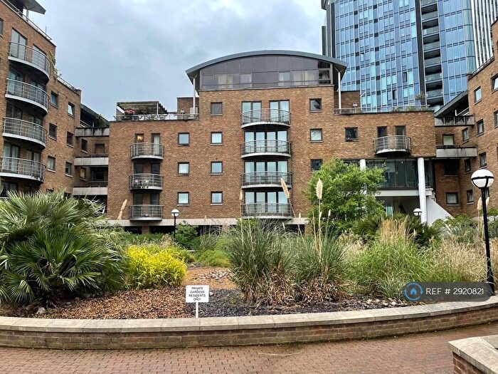 1 Bedroom Flat To Rent In Meridian Place, London, E14