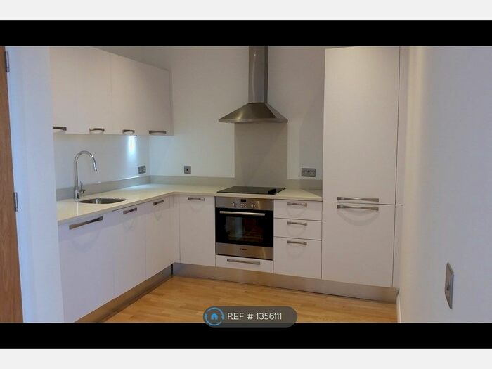 1 Bedroom Flat To Rent In Bovis House, Harrow, HA2