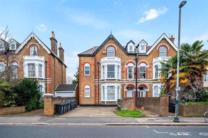 Studio For Sale In Queens Road, Wimbledon, SW19