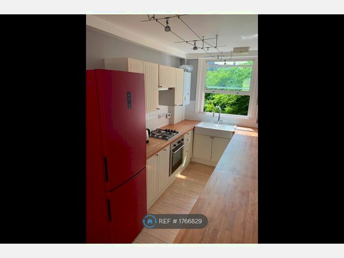 1 Bedroom Flat To Rent In Banyard Road, London, SE16
