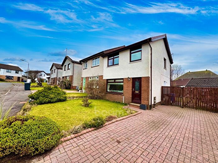 3 Bedroom Semi-Detached House For Sale In Aitken Drive, Beith, KA15