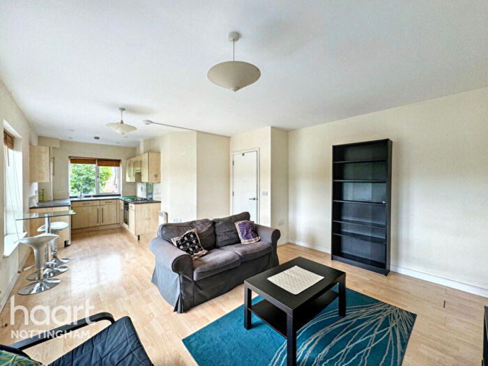 2 Bedroom Apartment To Rent In Russell Road, Nottingham, NG7