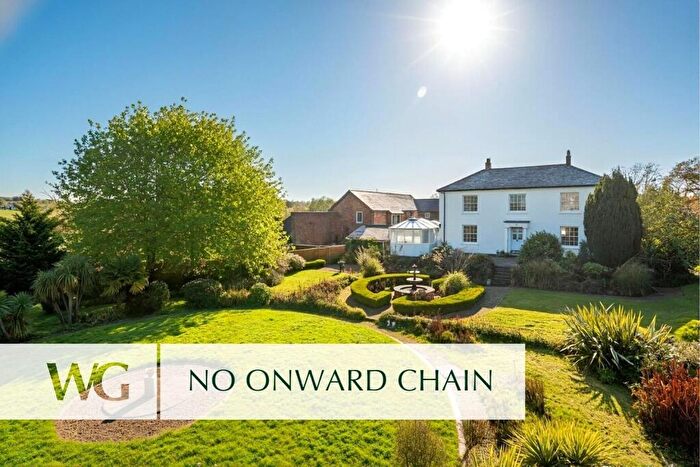 6 Bedroom Detached House For Sale In Broadclyst, Exeter, EX5