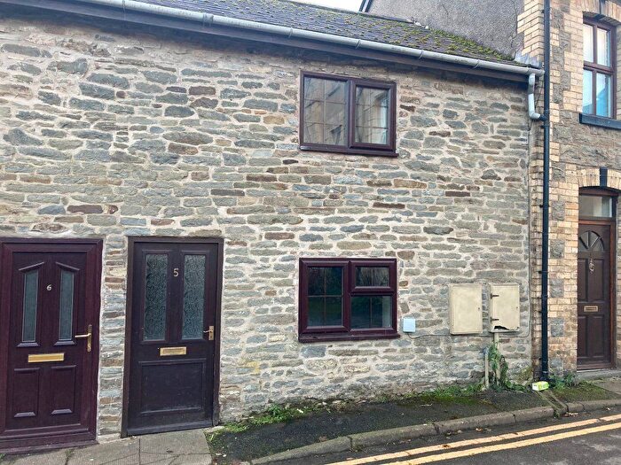2 Bedroom Terraced House To Rent In Wylcwm Street, Knighton, LD7