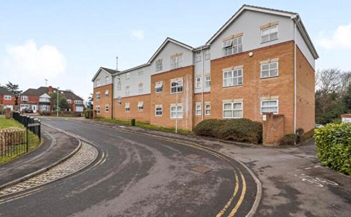 2 Bedroom Apartment To Rent In Elm Park, Reading, RG30