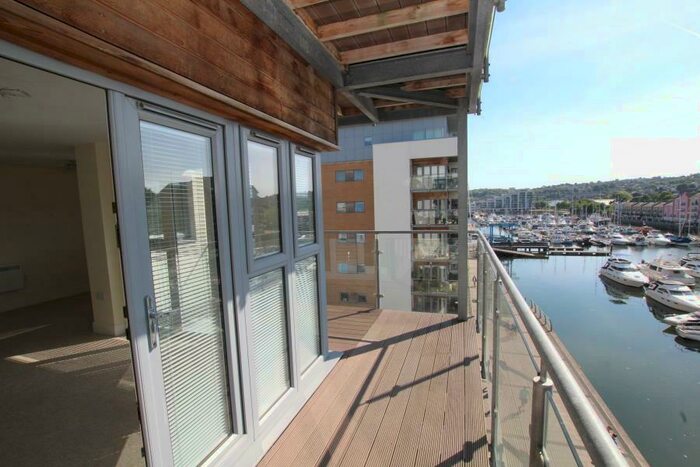 2 Bedroom Apartment To Rent In Mizzen Court - Portishead, BS20