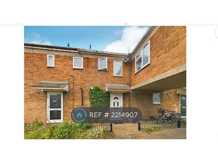 3 Bedroom Terraced House To Rent In Garner Court, Huntingdon, PE29
