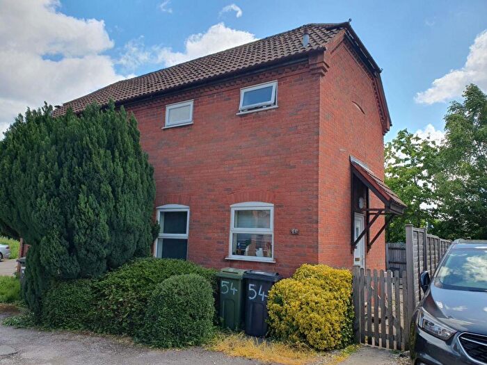 1 Bedroom House To Rent In Central Newbury, RG14