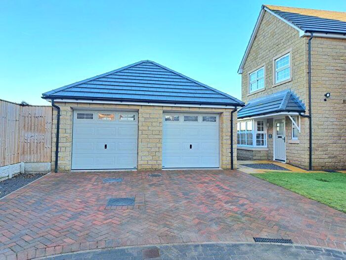 4 Bedroom Detached House For Sale In Regency Place, West Tanfield, Ripon, HG4