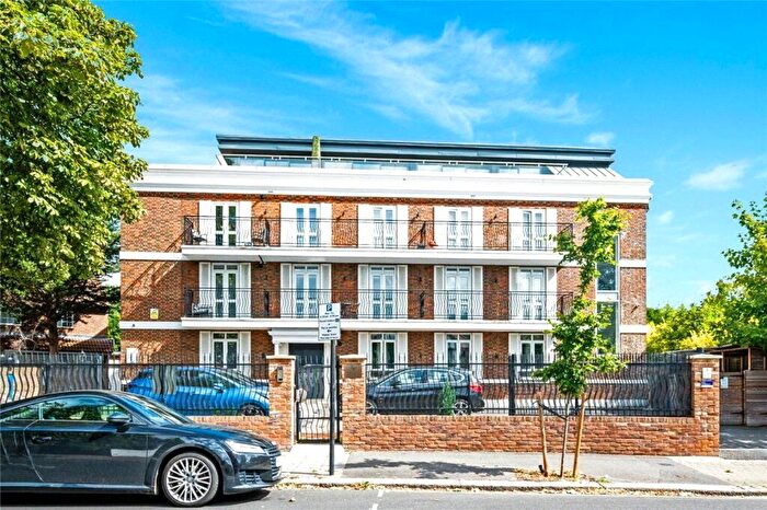 1 Bedroom Flat To Rent In Dudley House, Isleworth, TW7