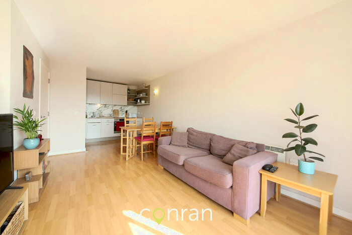 1 Bedroom Apartment To Rent In Deals Gateway, Lewisham, SE13