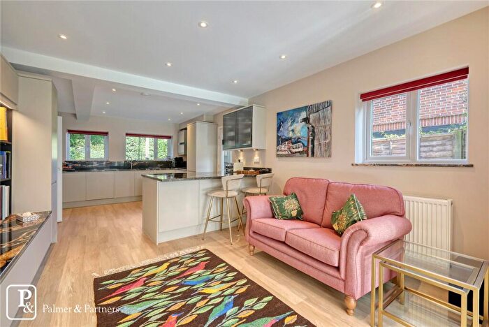 4 Bedroom Detached House For Sale In Richardson Walk, Lexden, Colchester, Essex, CO3
