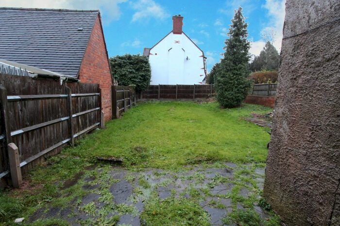 5 Bedroom Semi-Detached House To Rent In Fletchamstead Highway, Coventry, CV4