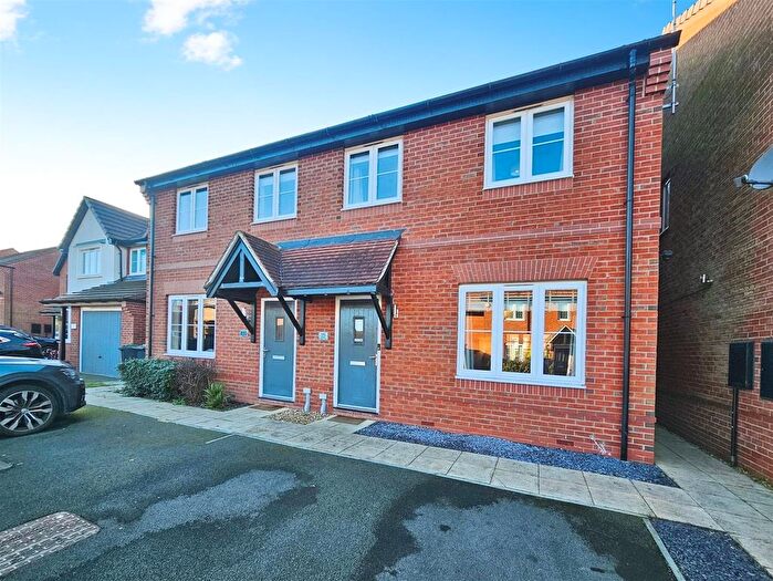 3 Bedroom Semi Detached House For Sale In Belvide Grove, Stoke-On-Trent, ST6