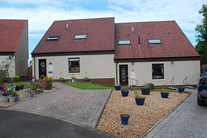 3 Bedroom Semi-Detached House For Sale In Thirlmere, Newlandsmuir, East Kilbride, G75