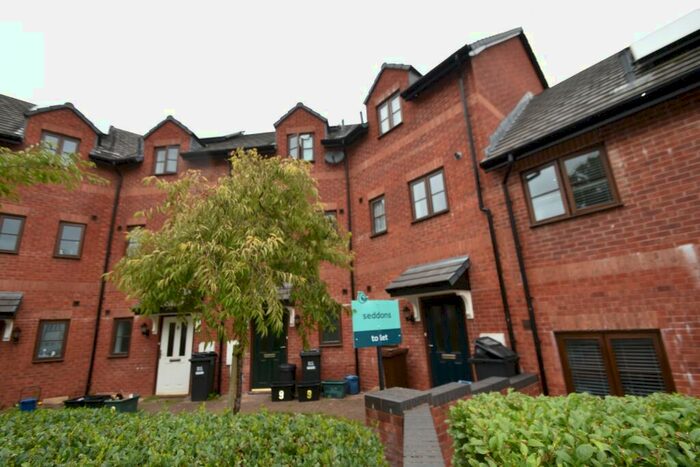 4 Bedroom Terraced House To Rent In Padbrook Mews, Cullompton, EX15